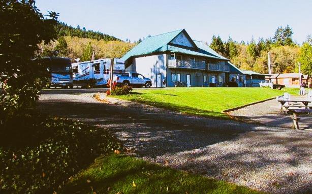 Motel The Waterfront At Potlatch Shelton Exterior foto